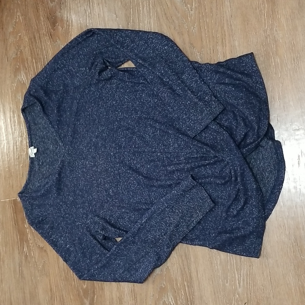 (M) Kismet Soft Top Classic Relaxed Fit Everyday Casual Staple Weekend Lounge